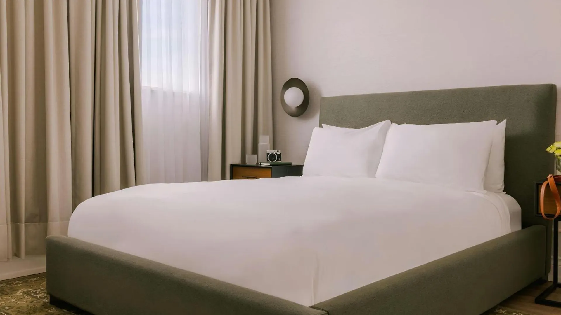 Sonder The Sunset Aparthotel Vancouver 3*,