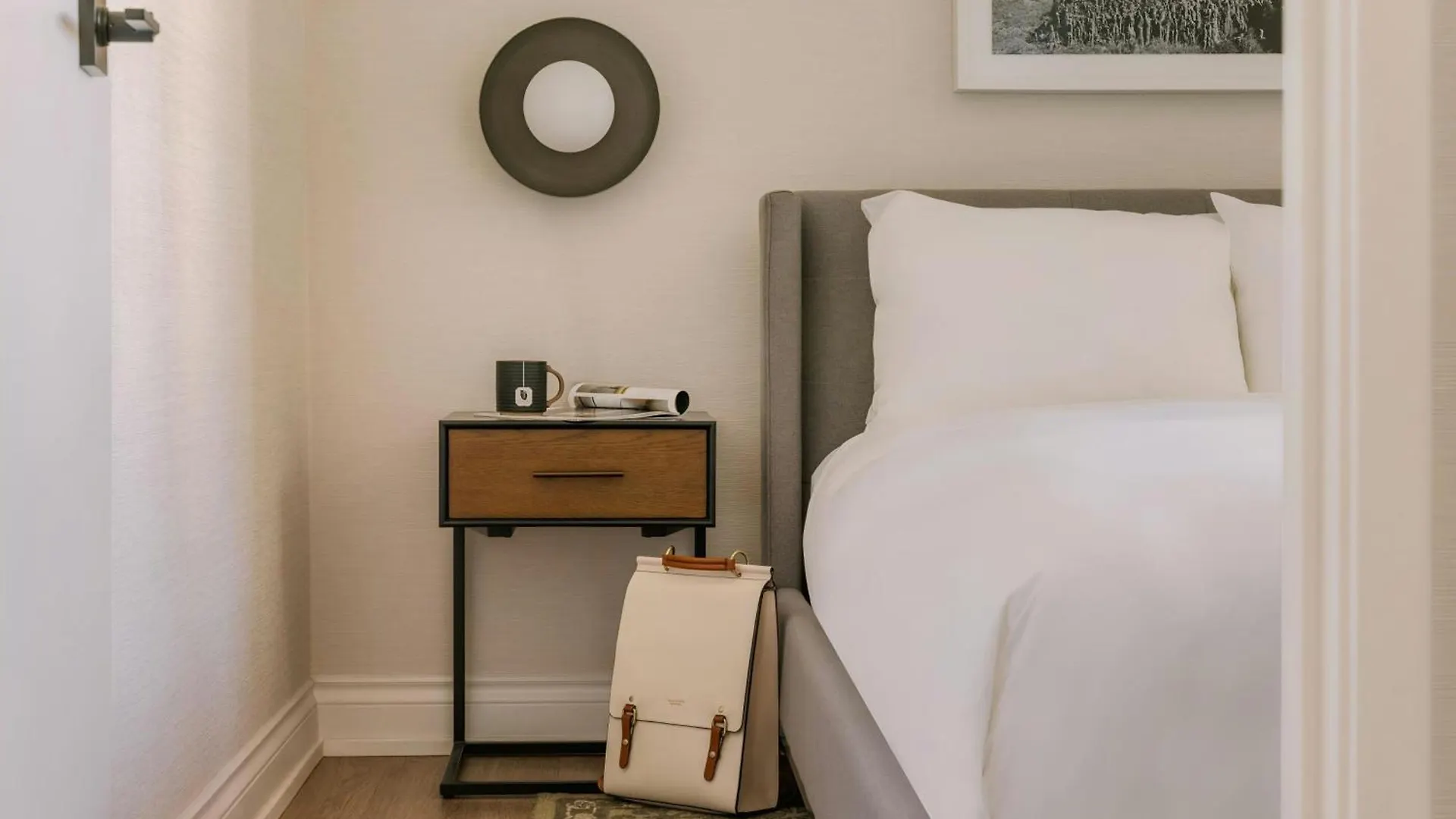 Sonder The Sunset Aparthotel Vancouver 3*,