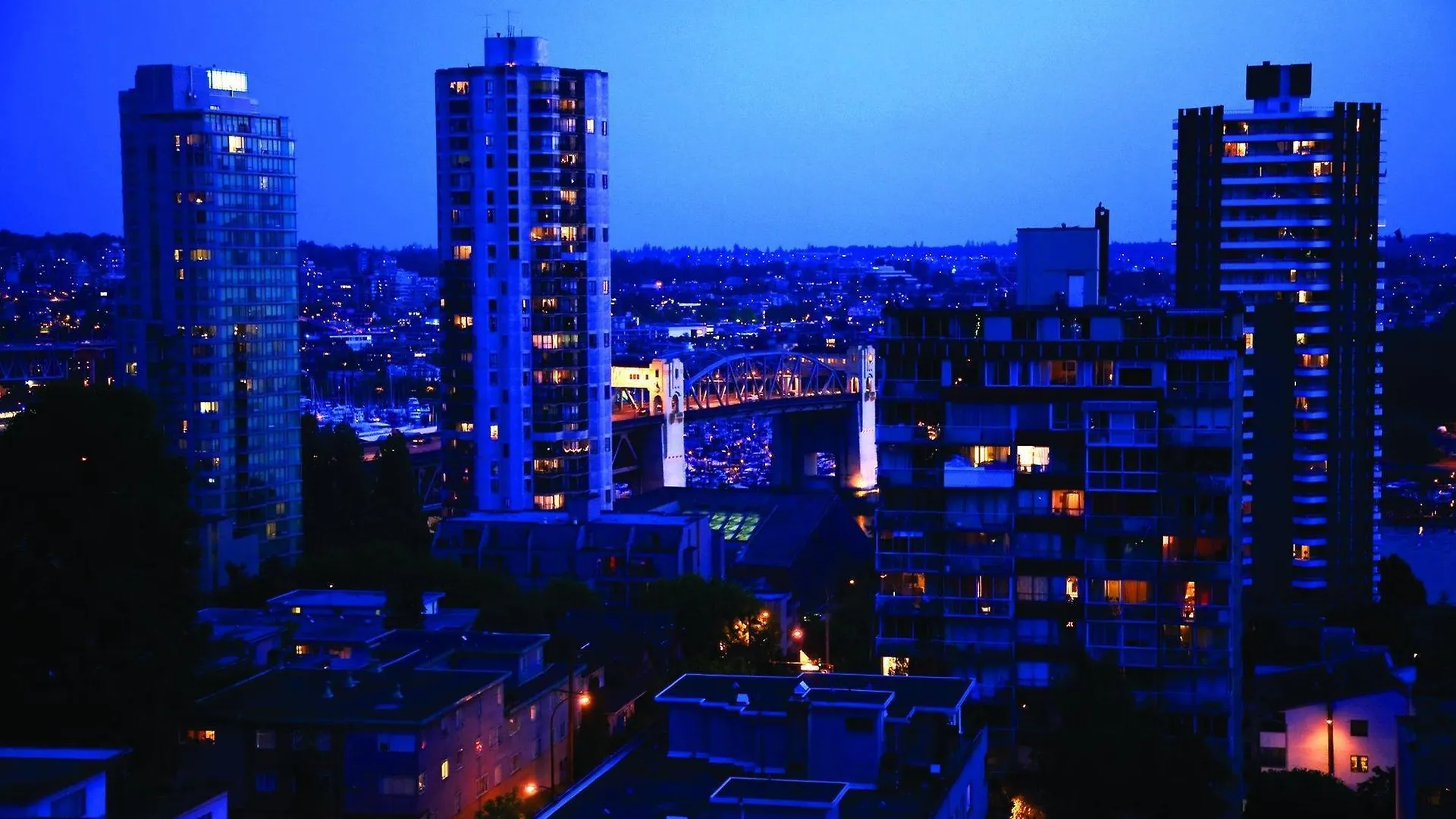 Sonder The Sunset Aparthotel Vancouver 3*,  Canada